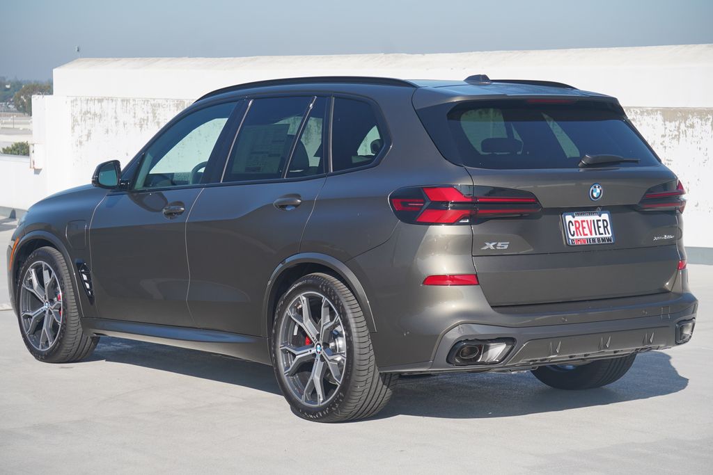 Thumbnail: 2026 BMW X5 - 8