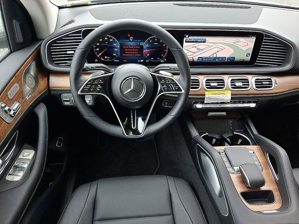 Thumbnail: 2025 Mercedes-Benz GLE - 8