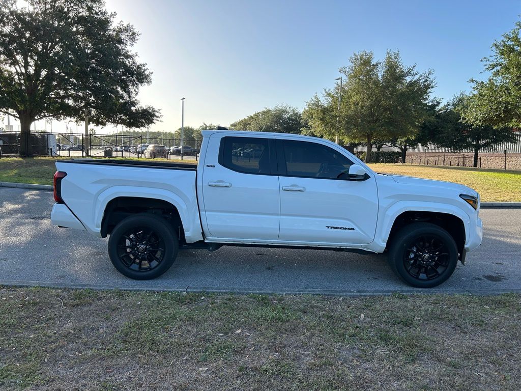 2024 Toyota Tacoma SR5 6