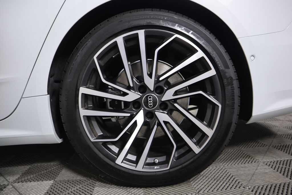 Thumbnail: 2025 Audi A7 - 31