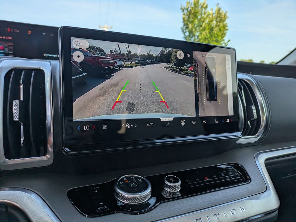 2027 Ford Expedition Platinum