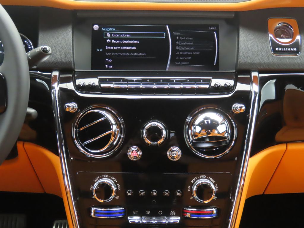 Thumbnail: 2023 Rolls-Royce Cullinan - 14