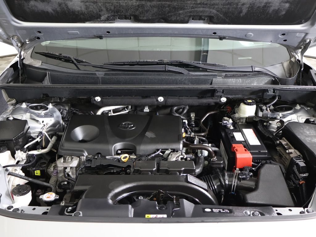 Used 2021 Silver Toyota LE image 16