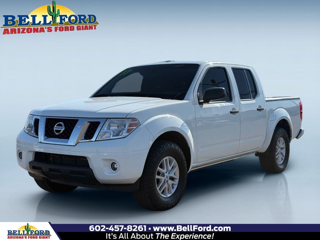 Glacier White 2017 Nissan Frontier SV V6 Crew Cab 4WD Pickup Truck Four-Wheel Drive 5-Speed Automatic Overdrive