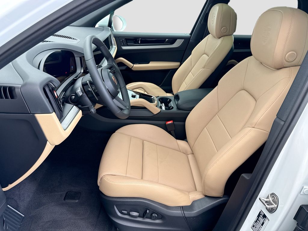 Thumbnail: 2026 Porsche Cayenne - 5