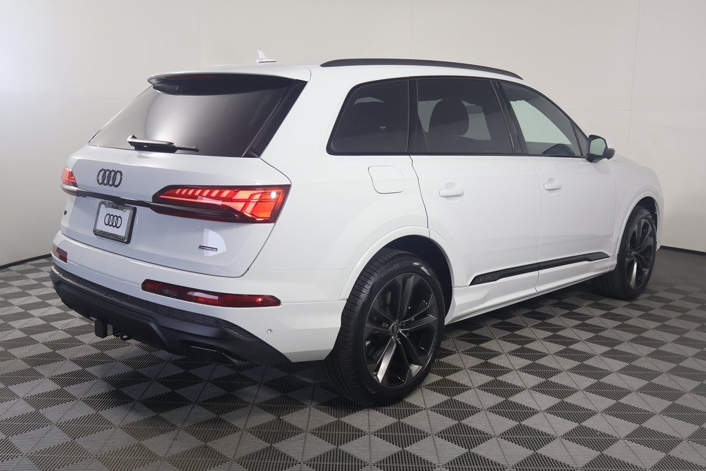 2025 Audi Q7  2