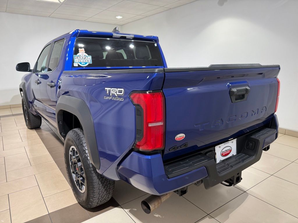 Thumbnail: 2024 Toyota Tacoma - 3