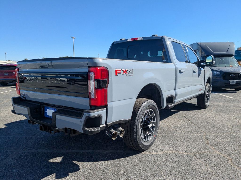 2026 Ford F-350 Platinum
