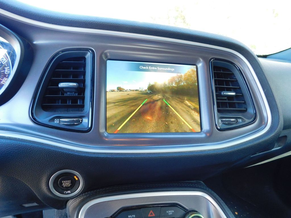 Thumbnail: 2022 Dodge Challenger - 6