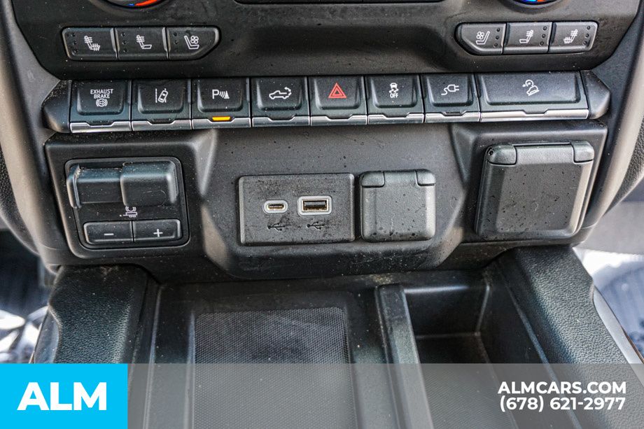 Used 2020 Beige Chevrolet High Country image 44