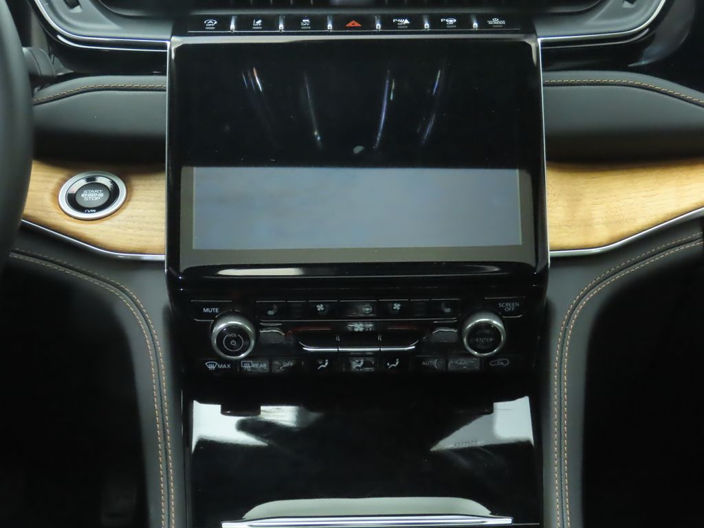 Thumbnail: 2023 Jeep Grand Cherokee L - 14