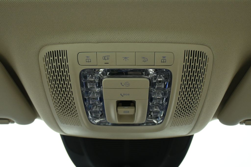 Thumbnail: 2026 Mercedes-Benz GLE - 15