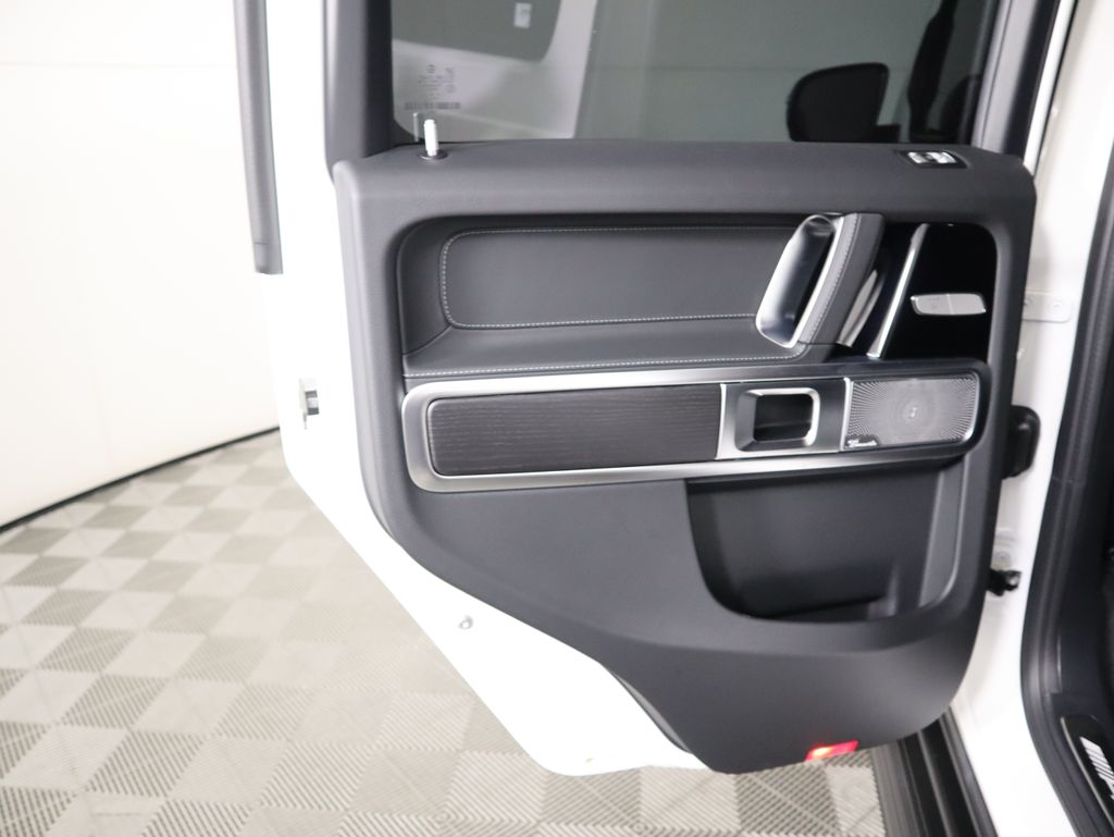 Thumbnail: 2025 Mercedes-Benz G-Class - 28