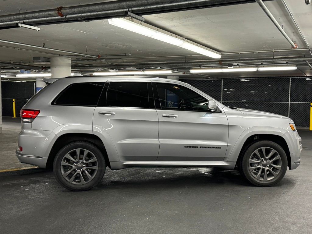 2018 Jeep Grand Cherokee High Altitude 34