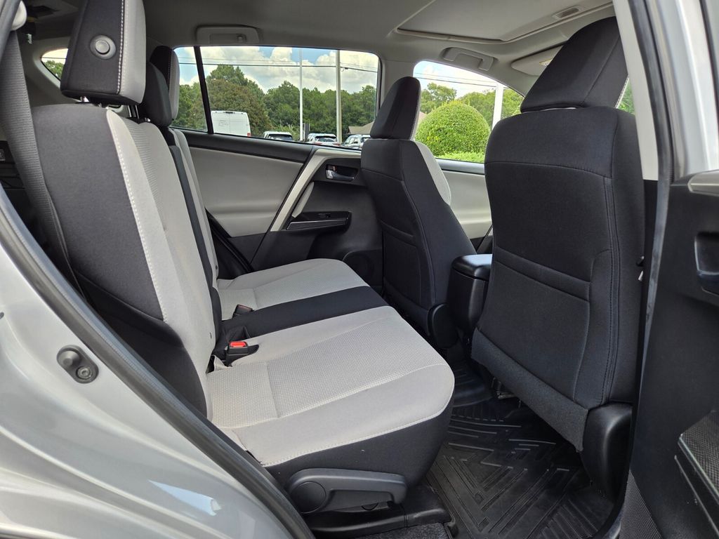 Used 2018 Toyota RAV4 SUV