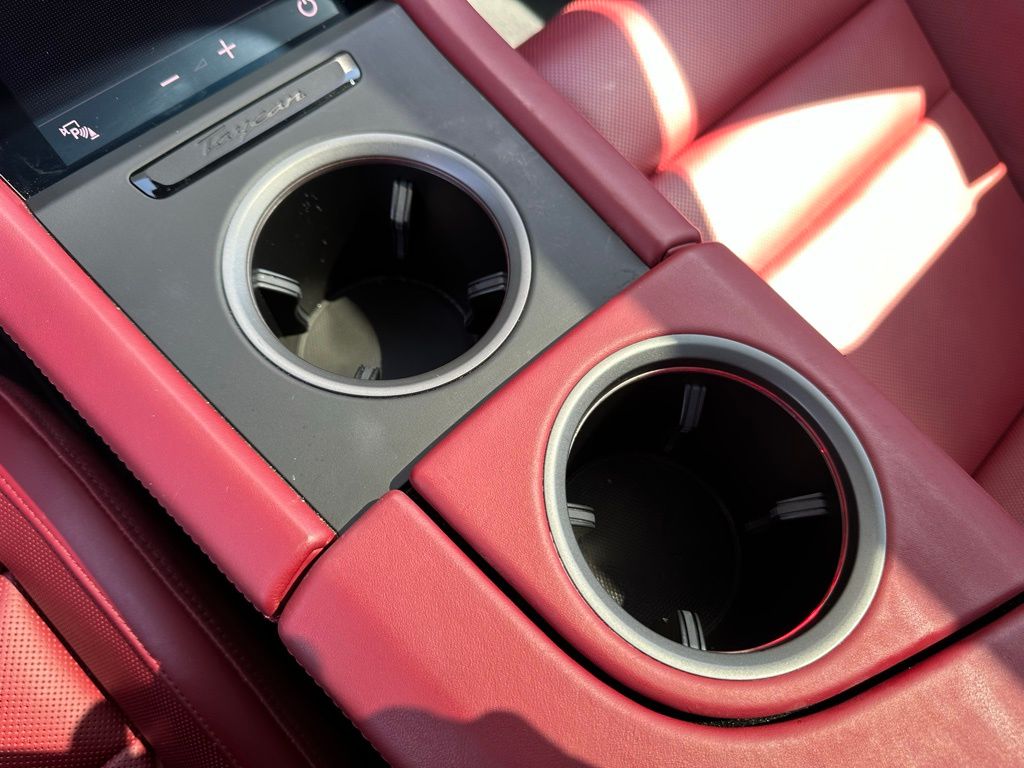 2021 Porsche Taycan 4S 28