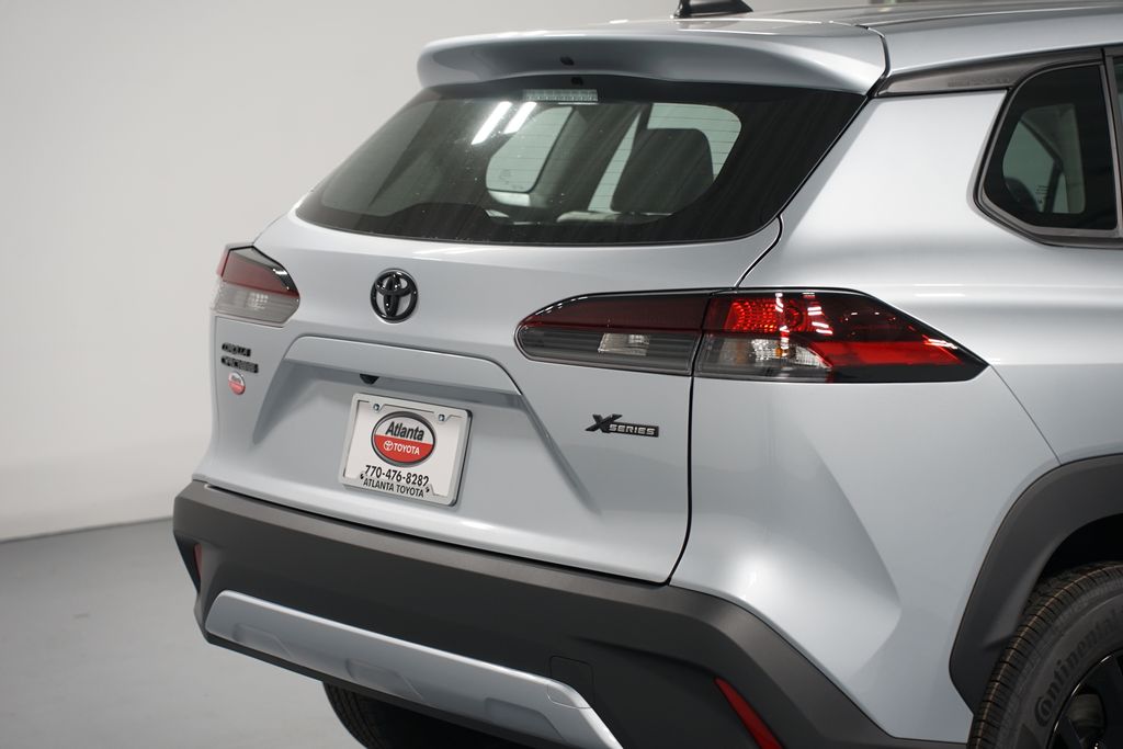 Thumbnail: 2026 Toyota Corolla Cross - 9