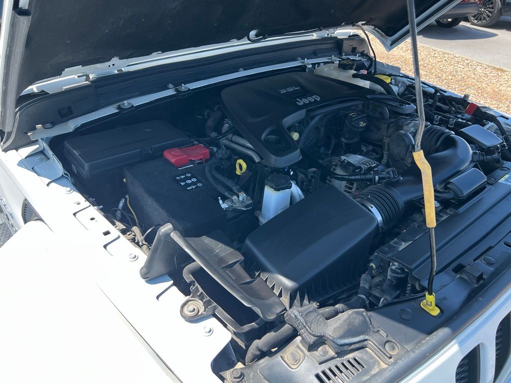 Used 2019 Jeep Wrangler SUV