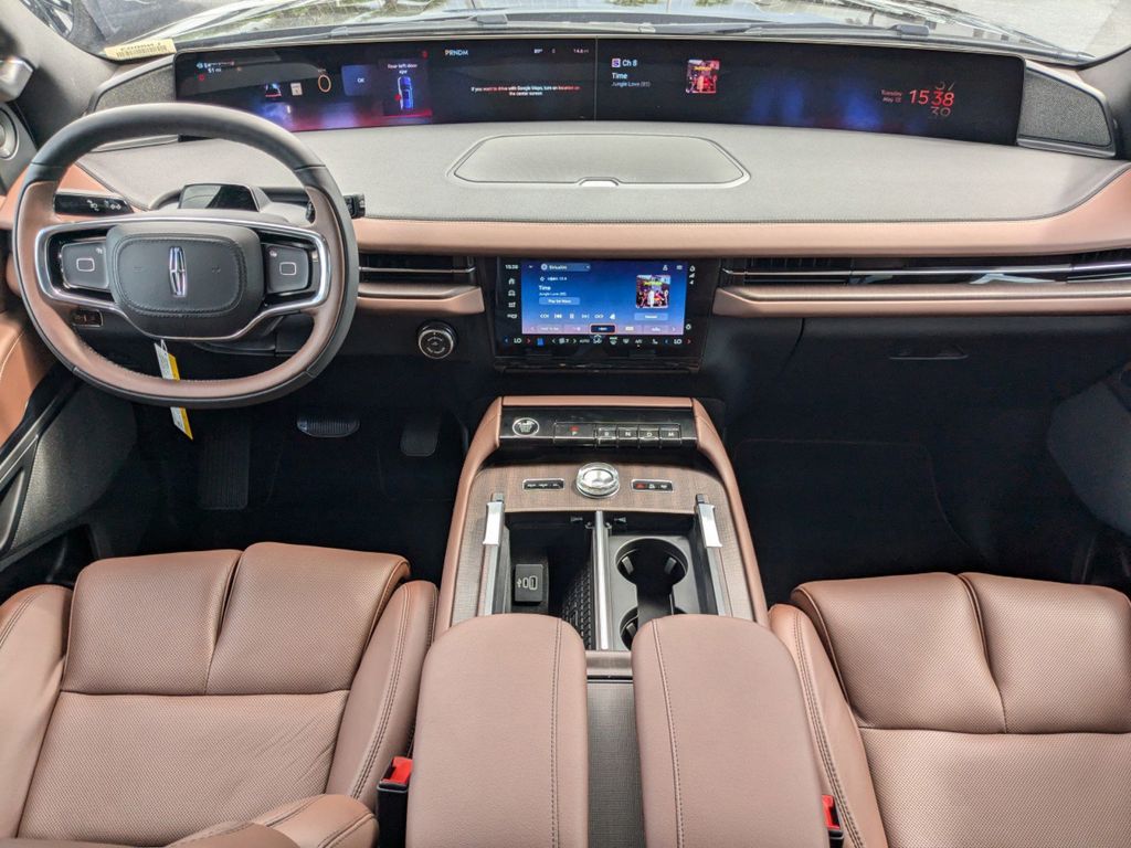 2025 Lincoln Navigator L Reserve