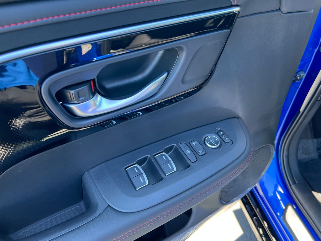 Thumbnail: 2025 Acura ADX - 12