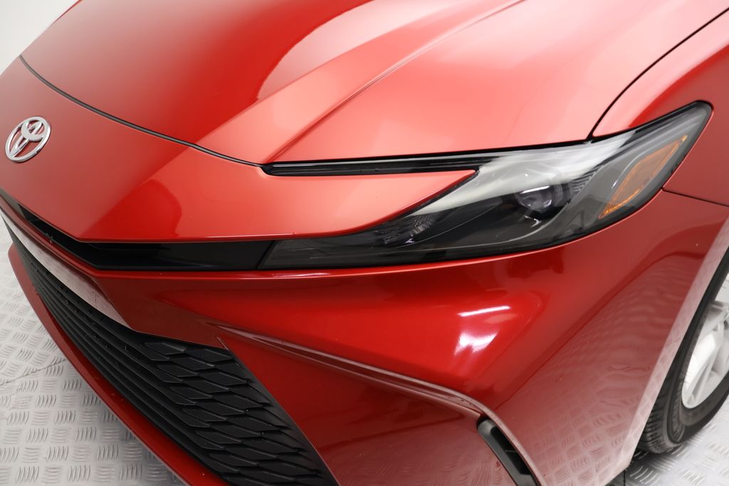 Thumbnail: 2025 Toyota Camry - 3