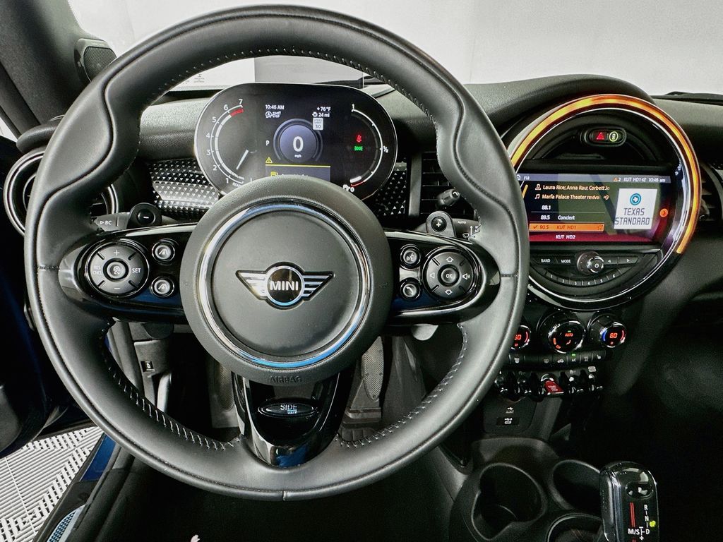 Thumbnail: 2021 MINI Cooper - 11