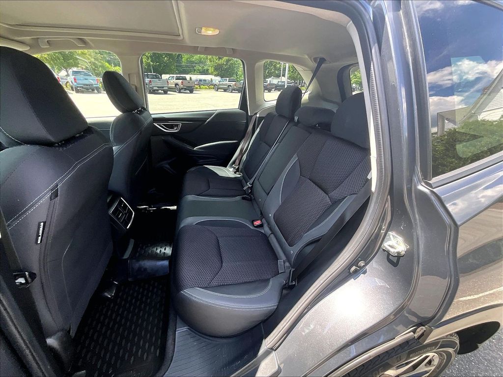 2021 Subaru Forester — photo 15
