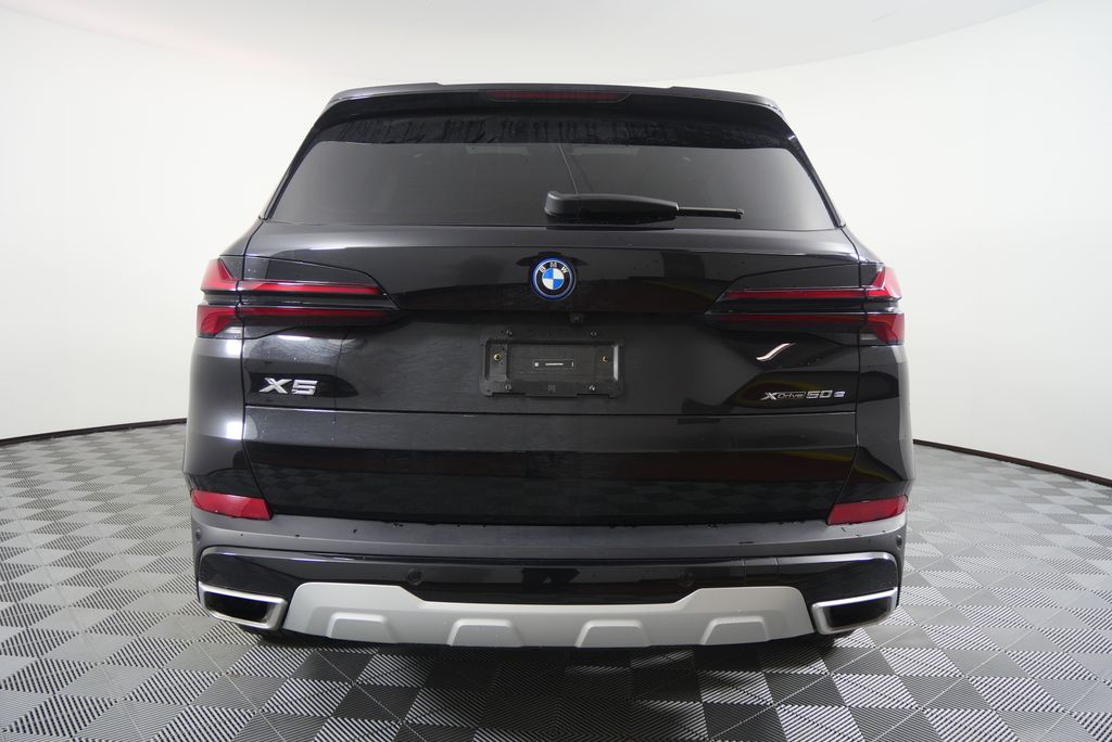 Thumbnail: 2024 BMW X5 - 4