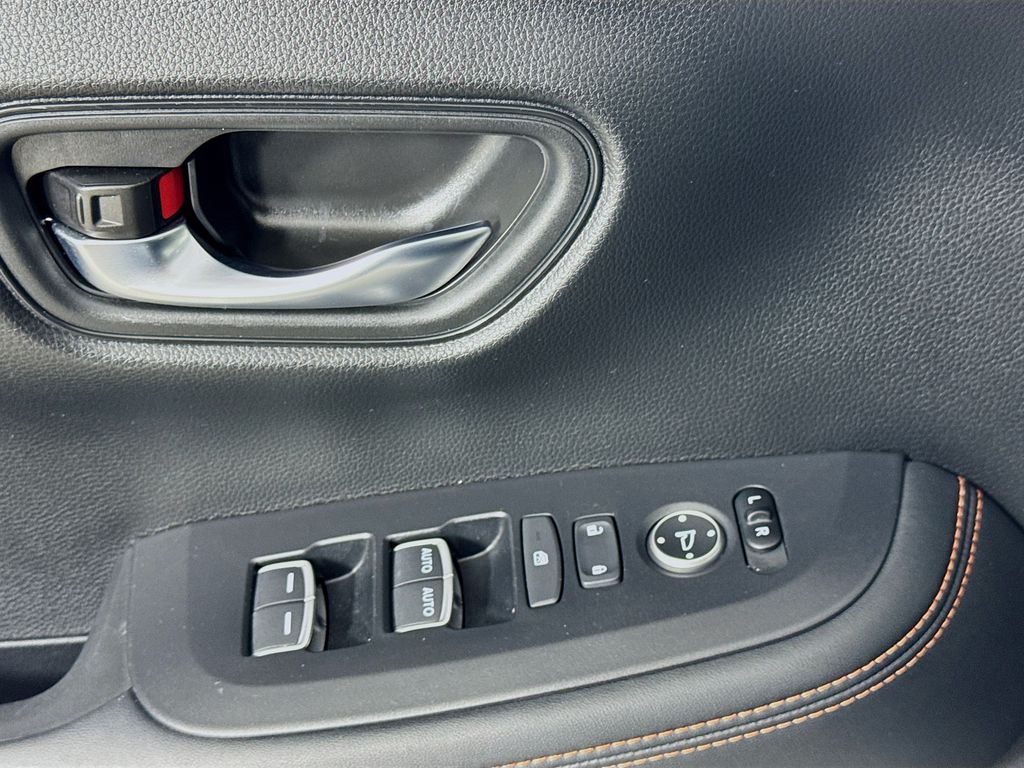 Used Car 2023 Honda Hr-v  Sport For Sale Under $30,000 In Austin, Texas