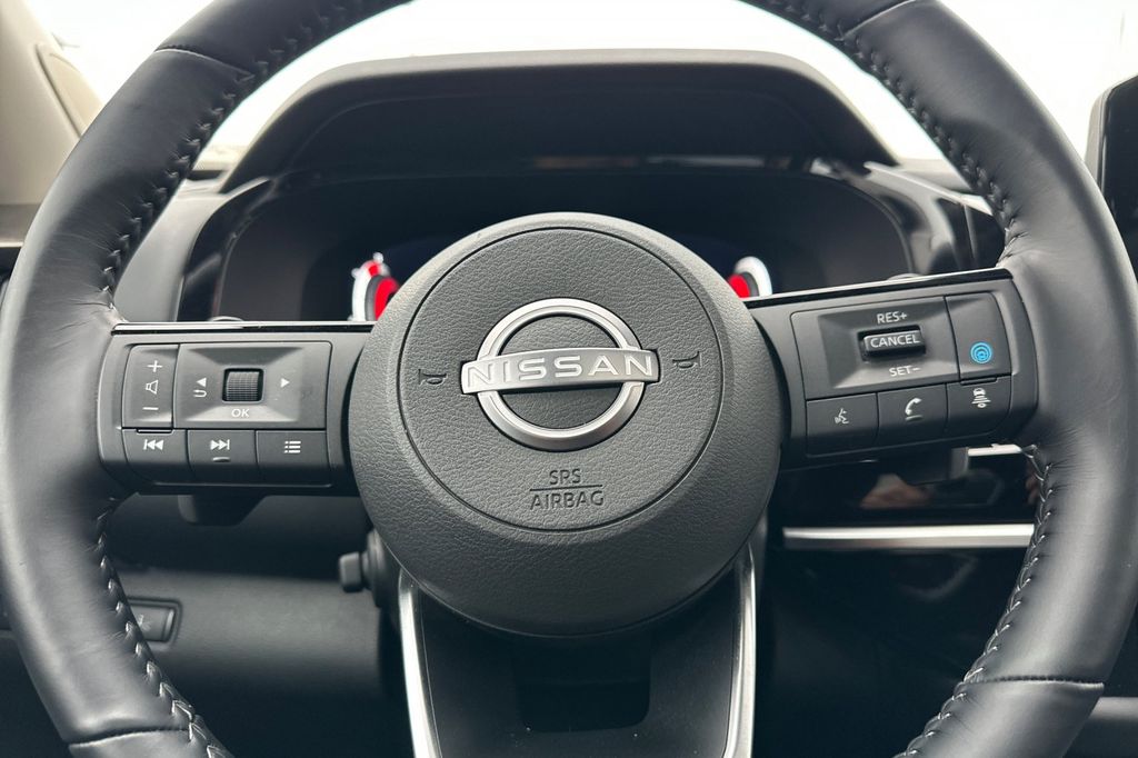 2025 Nissan Pathfinder Platinum - Photo 20