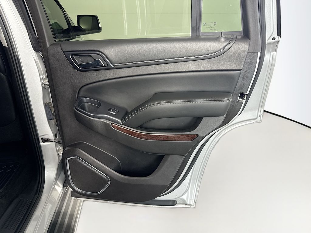 Thumbnail: 2015 GMC Yukon - 28