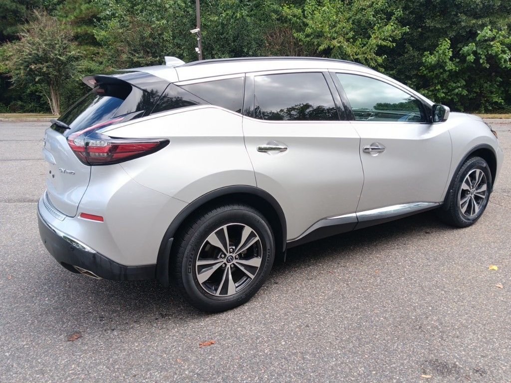 2023 Nissan Murano SV 10