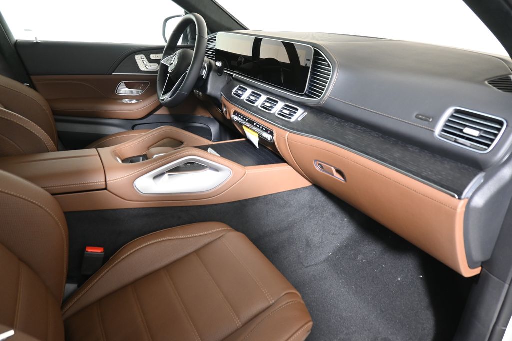 Thumbnail: 2026 Mercedes-Benz GLE - 21