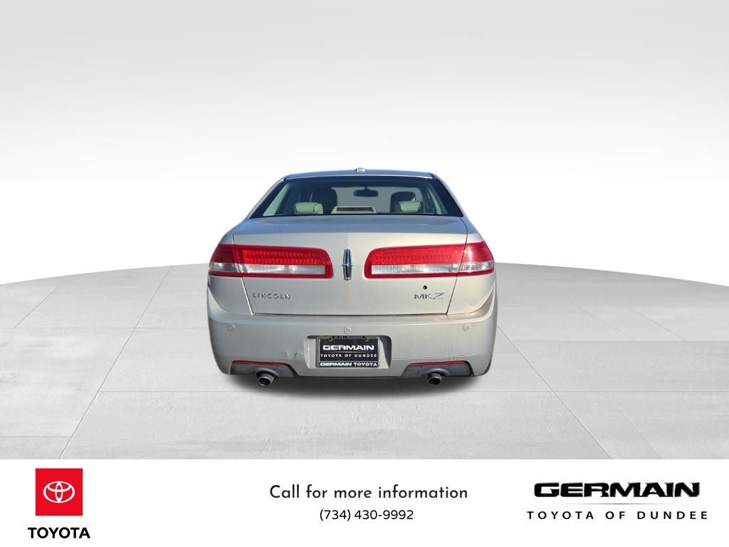 2010 Lincoln MKZ Base photo 5