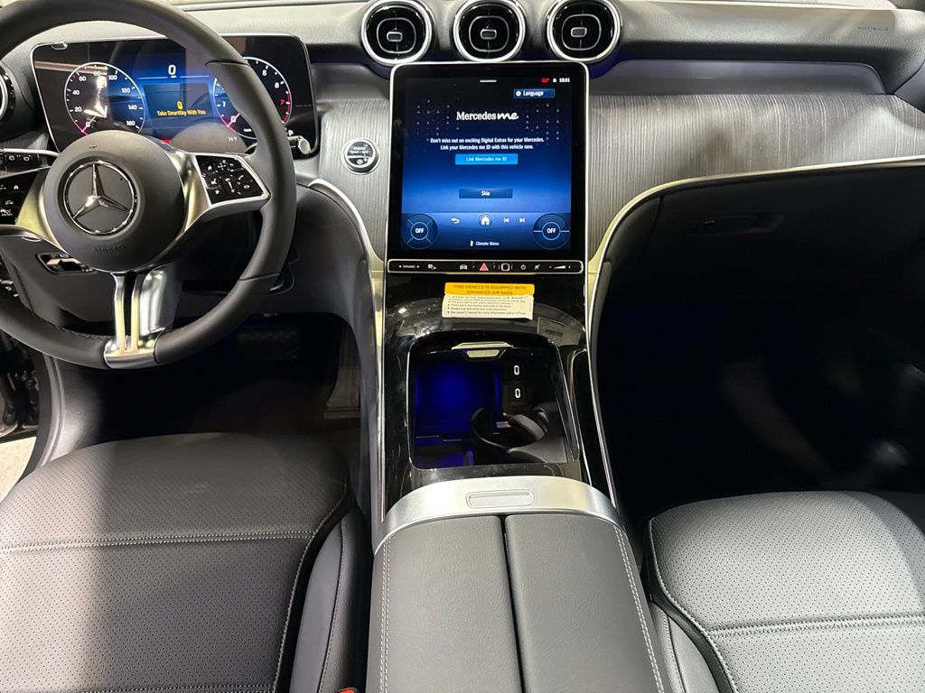 Thumbnail: 2027 Mercedes-Benz GLC - 18