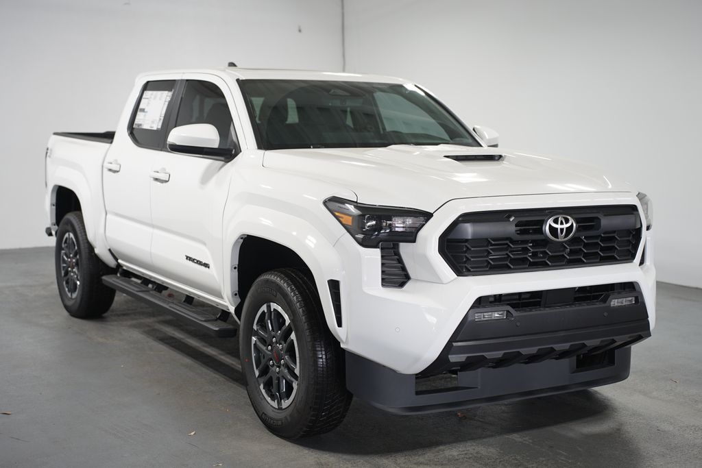 2025 Toyota Tacoma TRD Sport 3