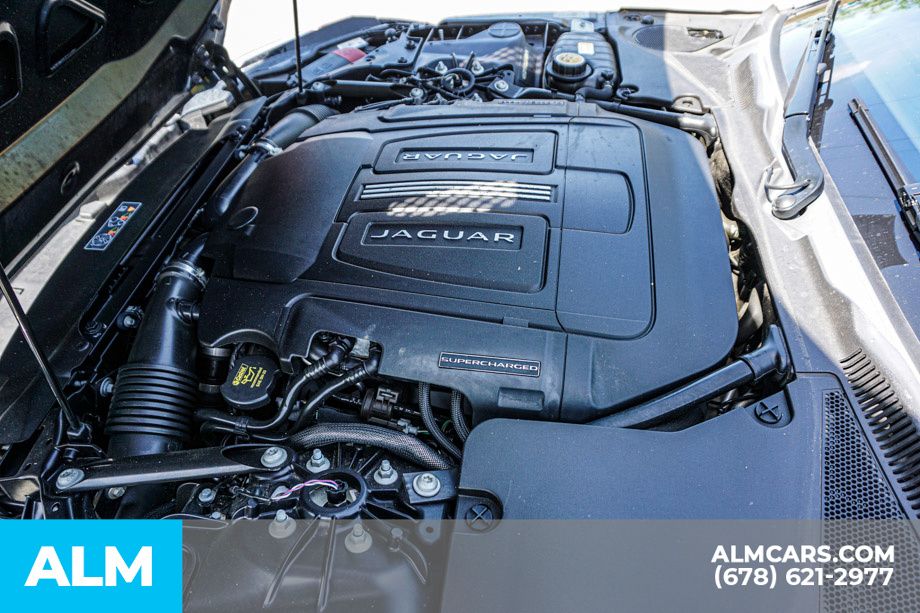 Used 2020 Black Jaguar R-Dynamic image 18