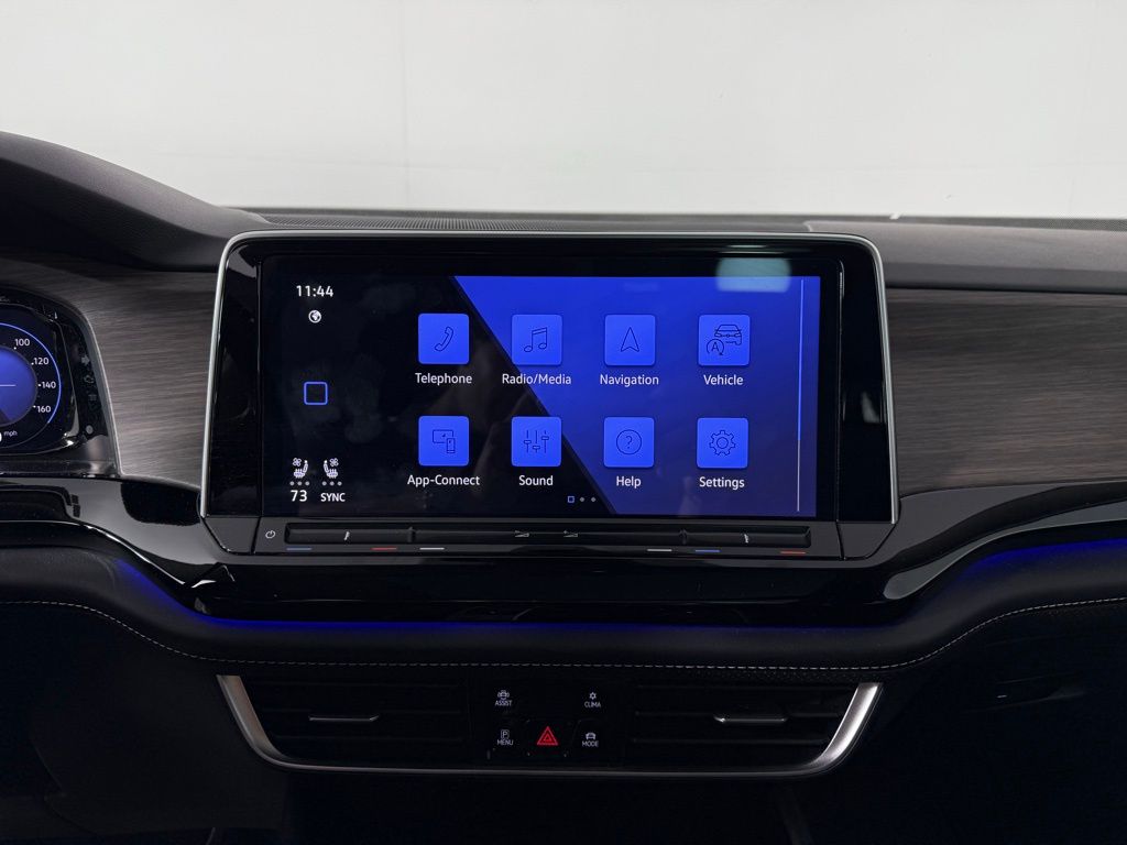 Thumbnail: 2024 Volkswagen Atlas - 14