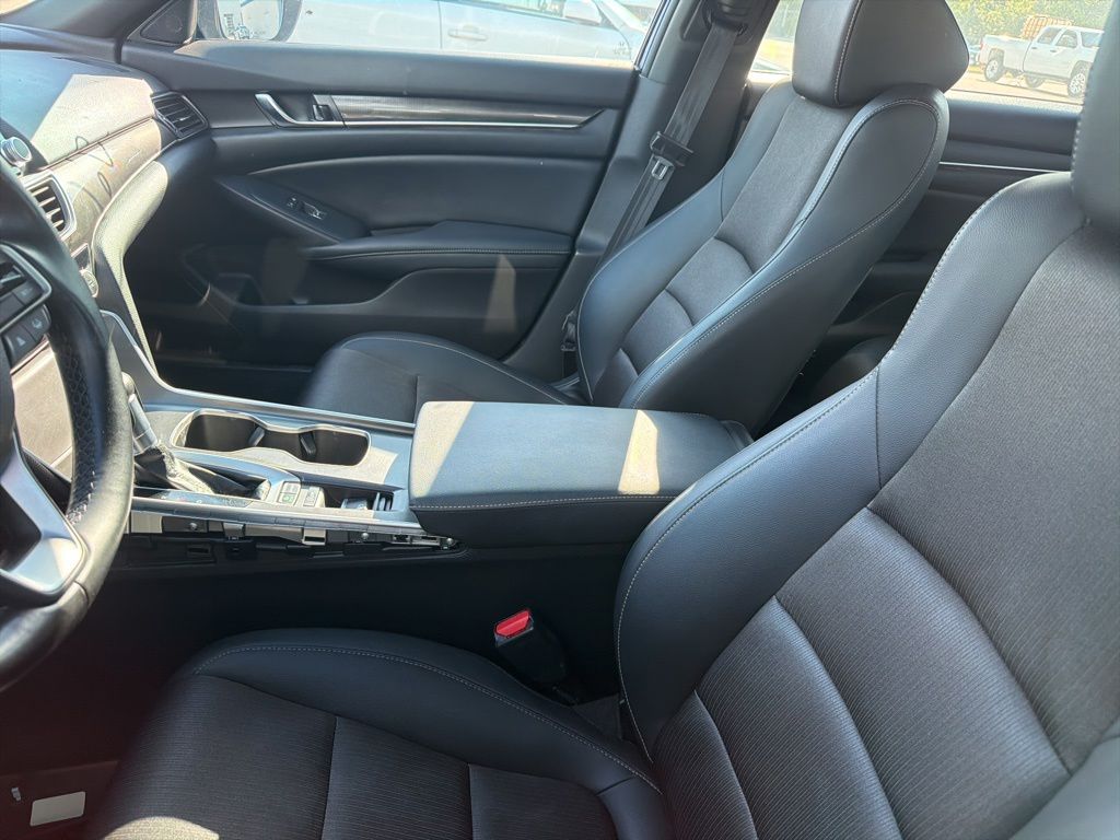 2022 Honda Accord Sport Blue at EAG Ford Navasota