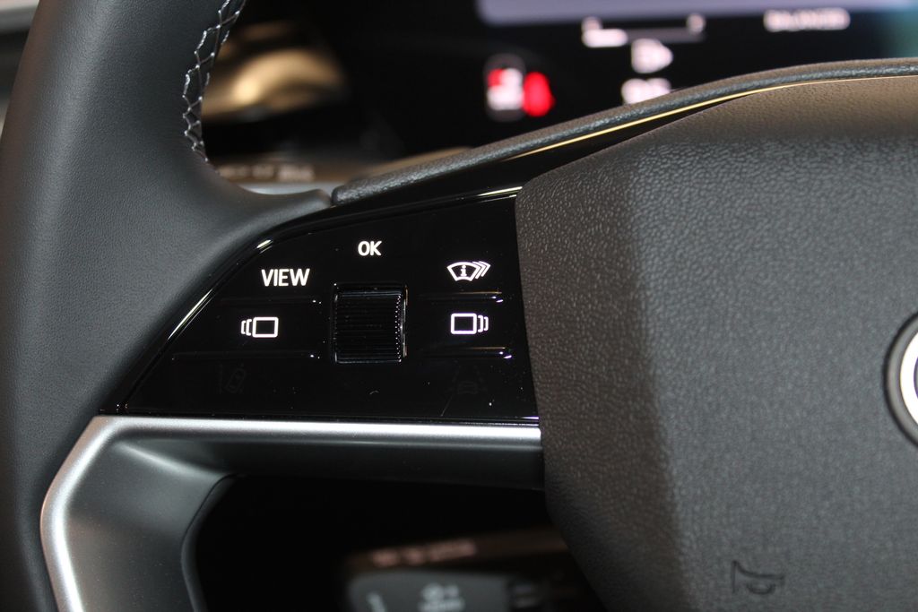 Thumbnail: 2026 Audi A6 - 25