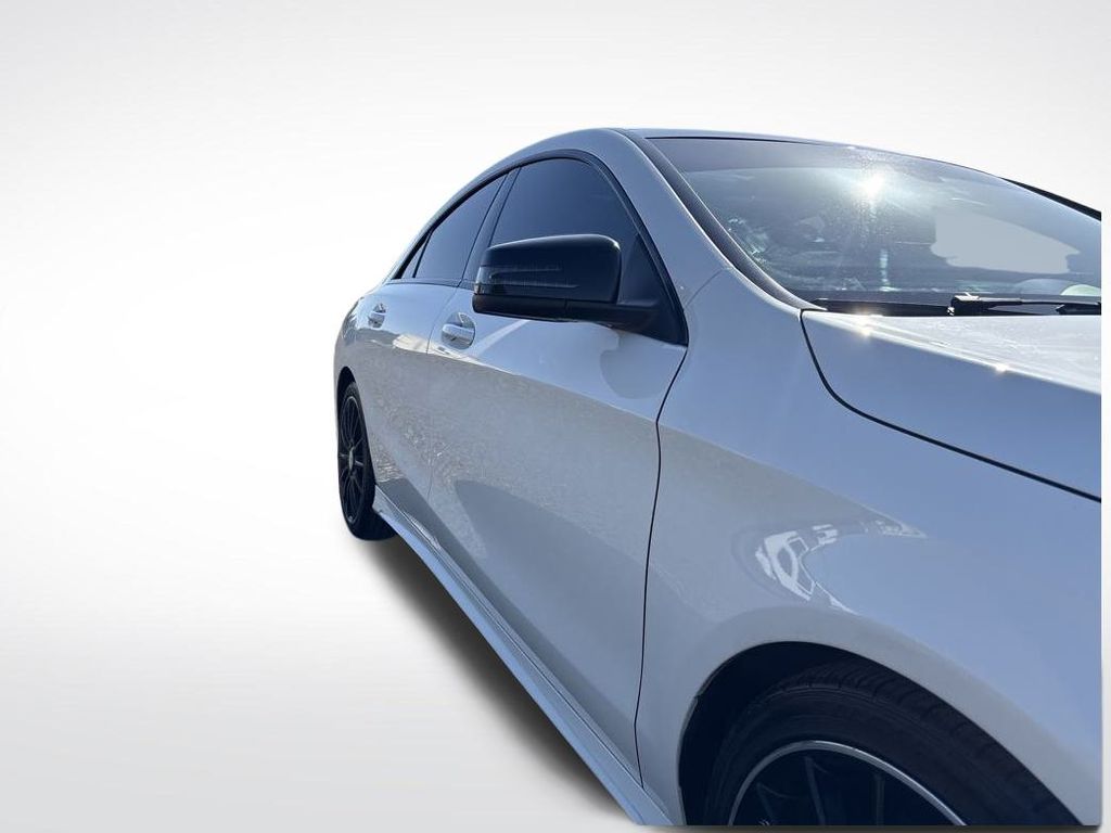 2016 Cirrus White Mercedes-Benz CLA CLA 250 FWD Sedan