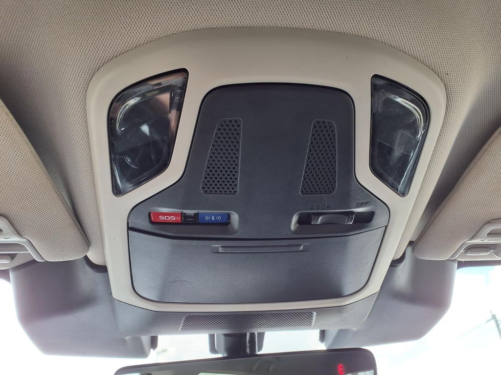 2023 Subaru Outback Onyx Edition White at Baytown Hyundai