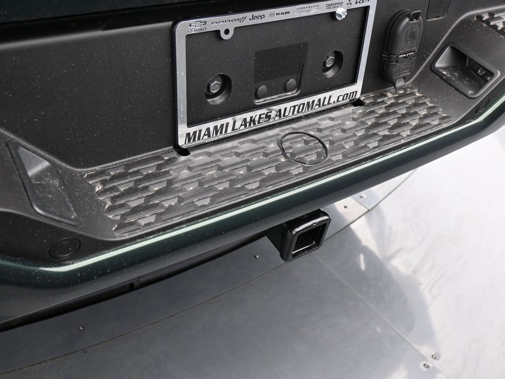 New 2026 Serrano Green Metallic Ram Laramie image 40