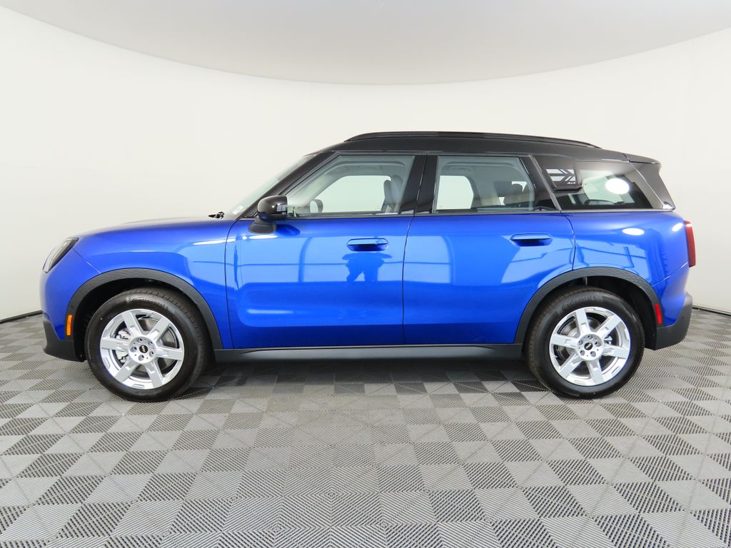 2025 MINI Cooper Countryman Base 8