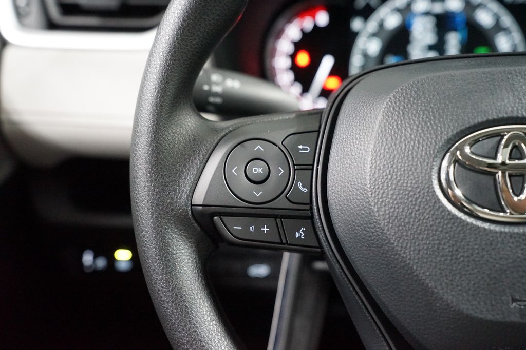 Thumbnail: 2025 Toyota RAV4 - 14