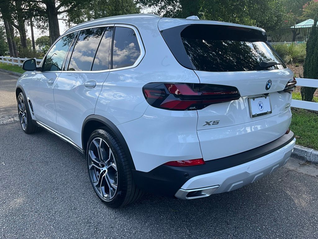 2025 BMW X5 xDrive50e 4