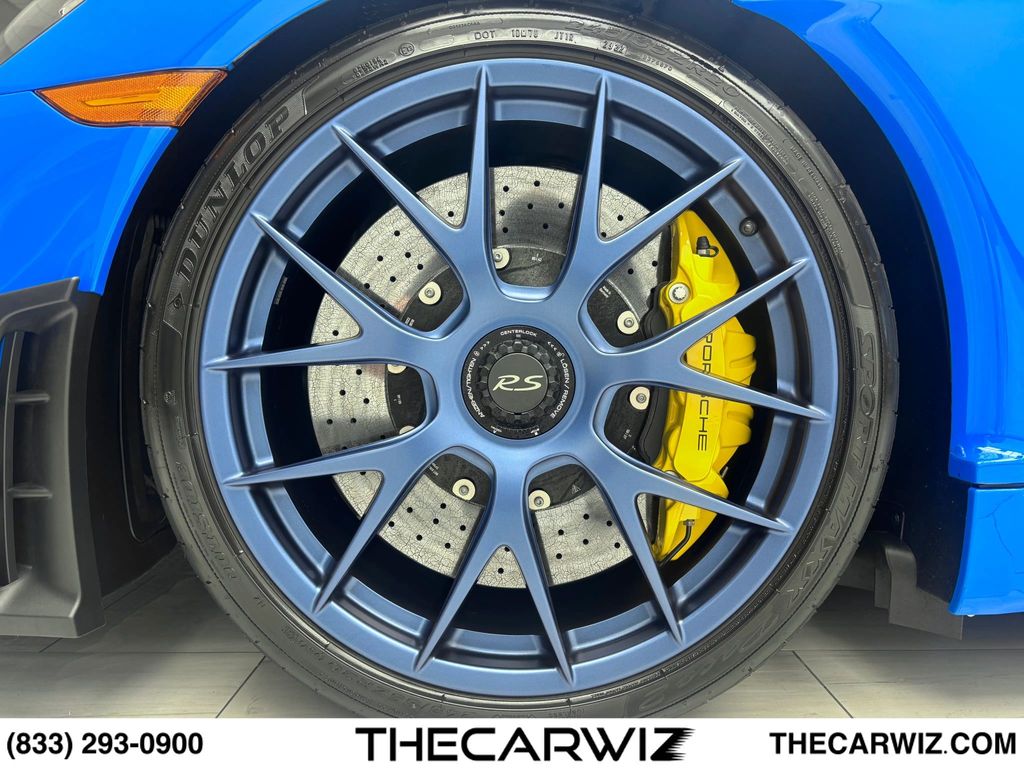2023 Porsche 718 Cayman