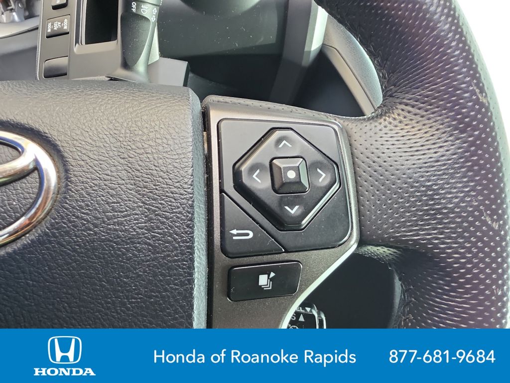 Used 2016 Toyota Tacoma Truck