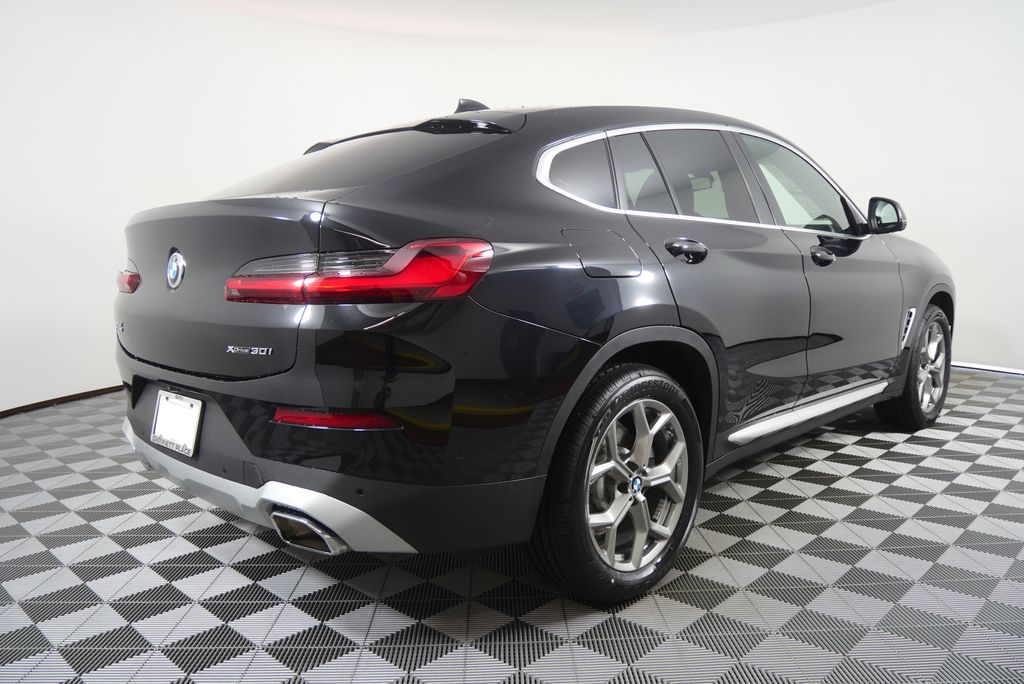 Thumbnail: 2024 BMW X4 - 3