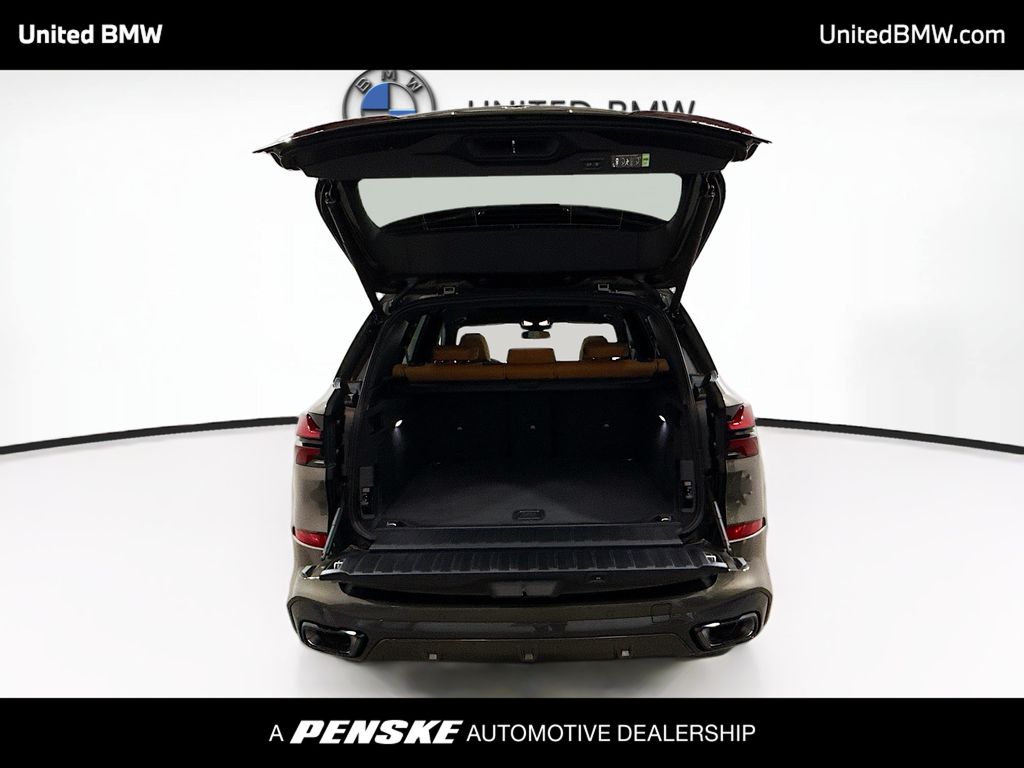 Thumbnail: 2026 BMW X5 - 14